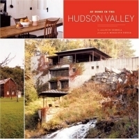 At Home In The Hudson Valley артикул 1129a.